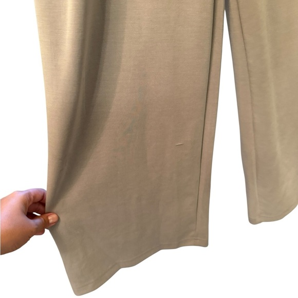 Cable and Gauge Elegant Gray Sleeveless Jumpsuit - Picture 6 of 8